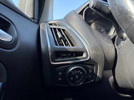 Ford Focus SYNC Edition, 2011 года, пробег 175586 км