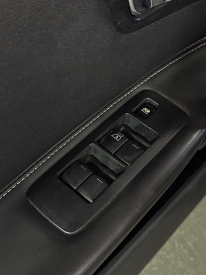 Nissan Qashqai+2, 2012 года, пробег 207000 км