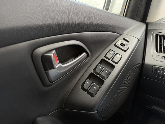 Hyundai ix35 Base, 2013 года, пробег 148000 км