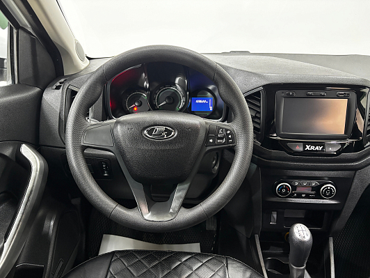 Lada (ВАЗ) XRAY Top Prestige (2015-2016), 2016 года, пробег 133620 км