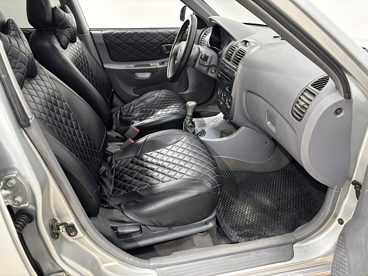 Hyundai Accent, 2005 года, пробег 164059 км