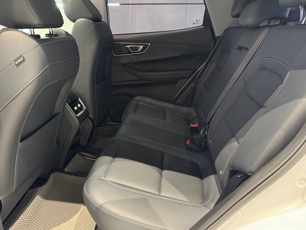 Chery Tiggo 4 Pro Family, белый