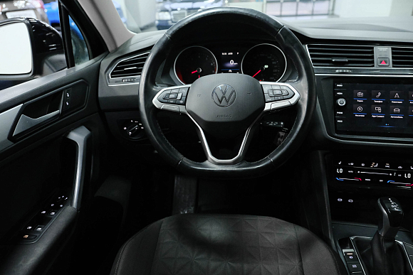 Volkswagen Tiguan Respect, 2020 года, пробег 146743 км