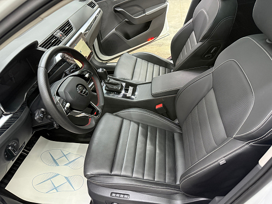 Skoda Superb Luxury, 2024 года, пробег 7025 км