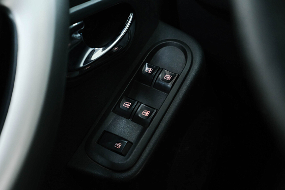 Nissan Terrano Elegance Plus, 2016 года, пробег 196000 км