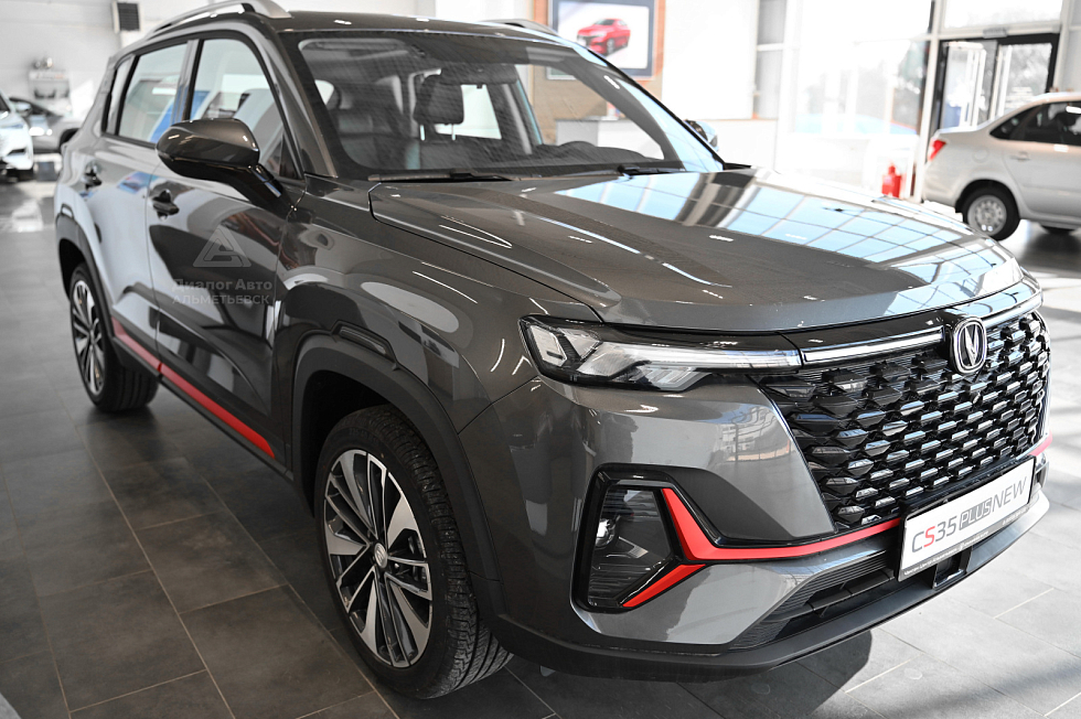 Changan CS35 Plus Tech, серый