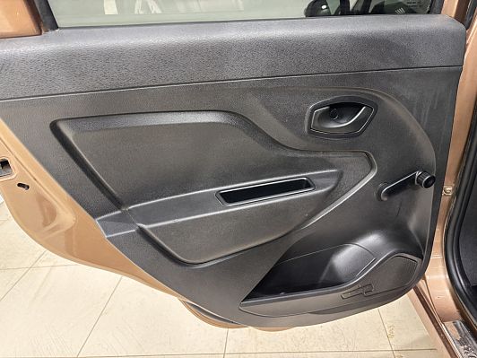 Lada (ВАЗ) XRAY Optima Air conditioner (2018), 2017 года, пробег 143707 км