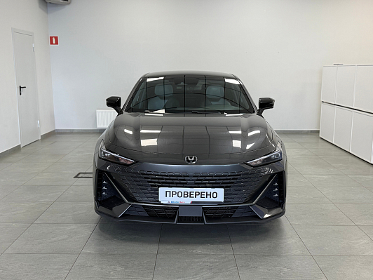 Changan UNI-V Комфорт, 2023 года, пробег 43500 км