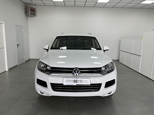 Volkswagen Touareg, 2014 года, пробег 218000 км