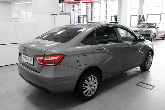 Lada (ВАЗ) Vesta Comfort, 2016 года, пробег 108700 км