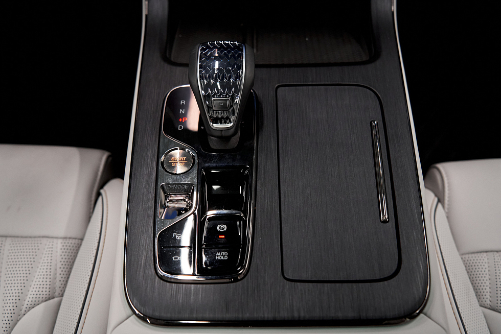 GAC GS8 GL, серебряный