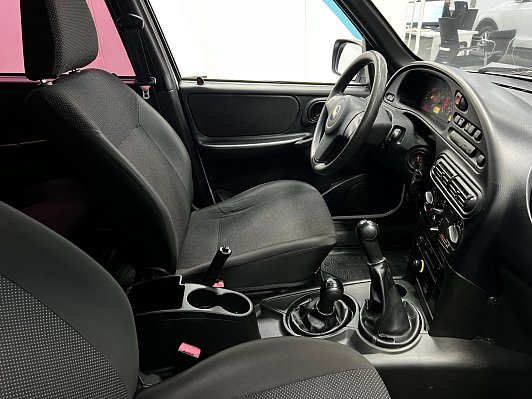 Chevrolet Niva LE, 2014 года, пробег 84959 км