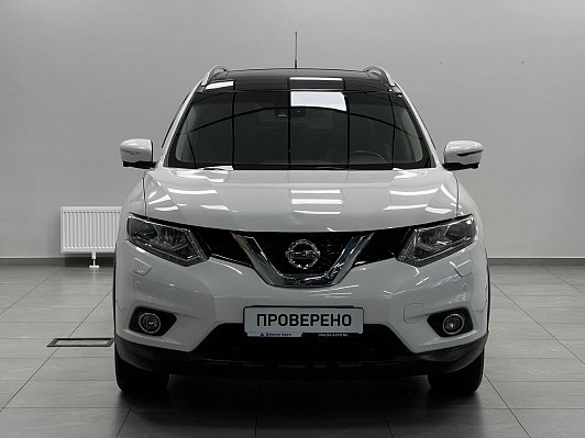 Nissan X-Trail LE, 2016 года, пробег 79000 км