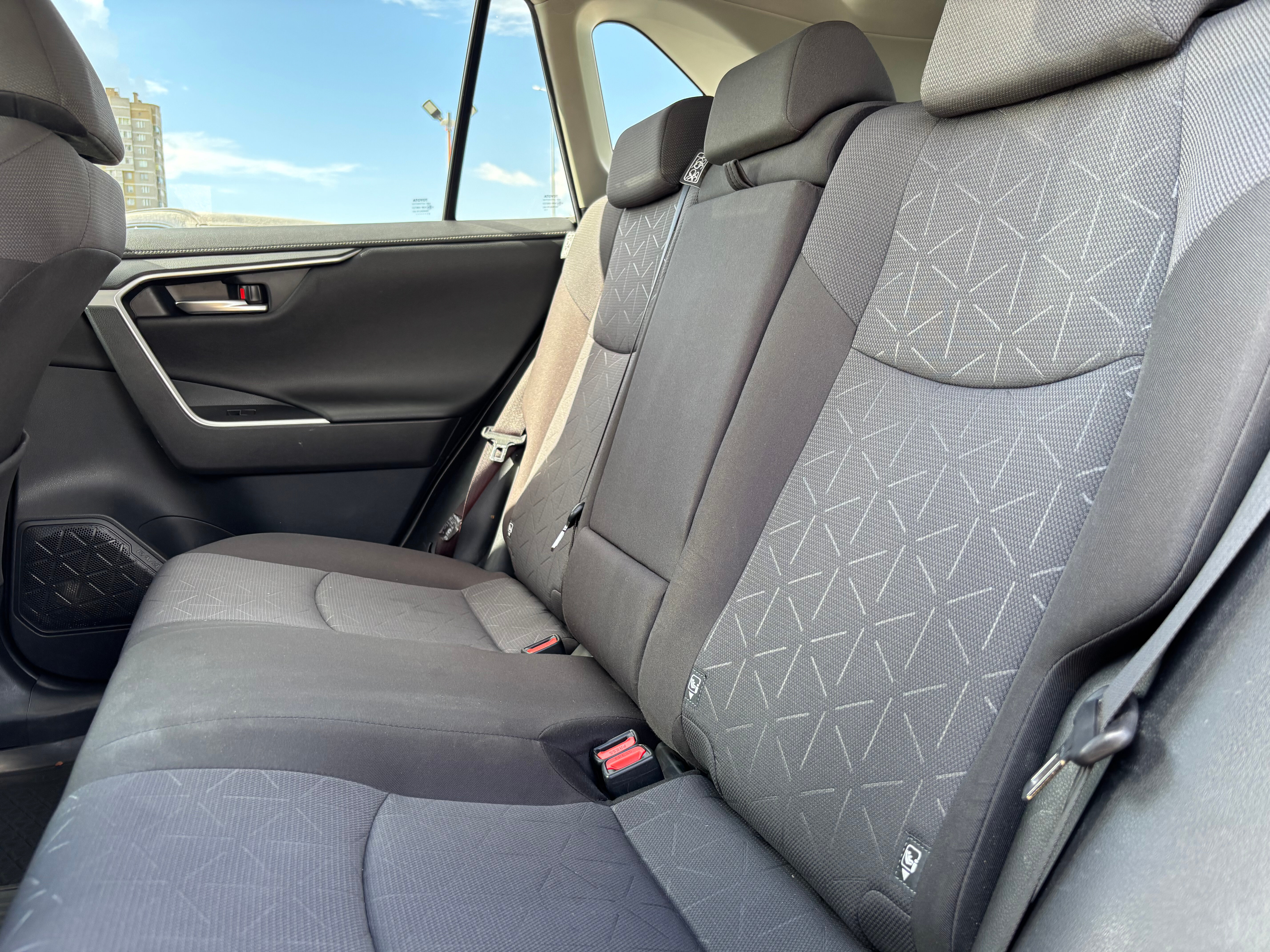 Toyota RAV4 Престиж, 2020 года, пробег 164974 км