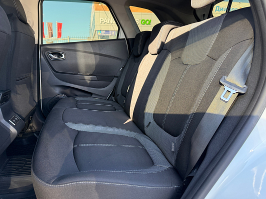 Renault Kaptur Drive, 2021 года, пробег 102330 км