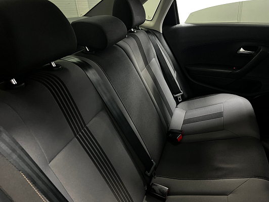 Volkswagen Polo Allstar, 2016 года, пробег 165000 км