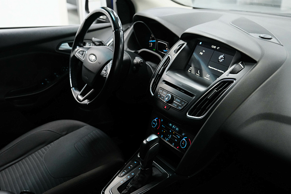 Ford Focus Titanium, 2017 года, пробег 87409 км