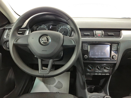 Skoda Rapid Hockey Edition Active, 2019 года, пробег 77842 км