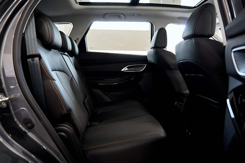 Changan CS75 Pro Техно 5 мест, черный