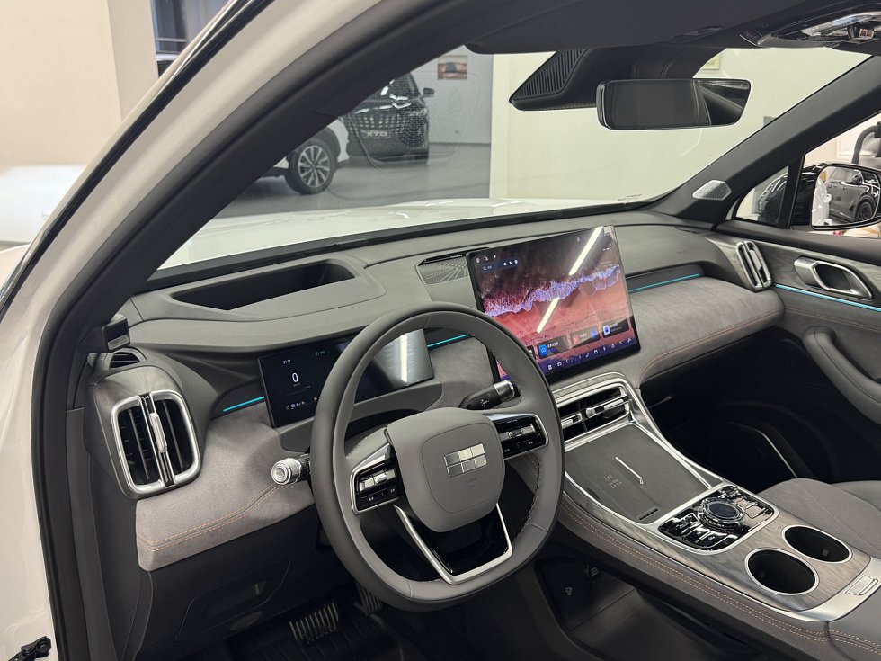 Geely Galaxy M7 Starship, белый