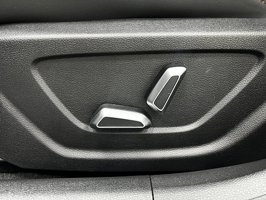 Geely Coolray Flagship, 2023 года, пробег 28000 км