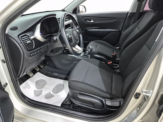 Kia Rio Luxe, 2020 года, пробег 86440 км