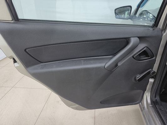 Lada (ВАЗ) Granta, 2019 года, пробег 101500 км