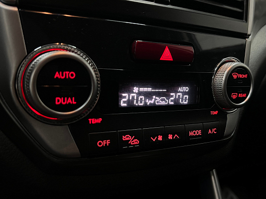 Subaru Forester, 2011 года, пробег 158000 км