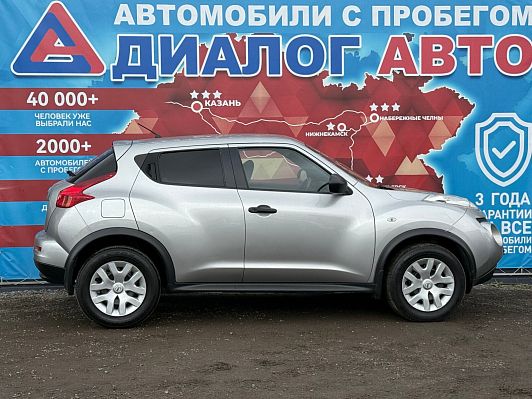 Nissan Juke SE Sport, 2013 года, пробег 158300 км