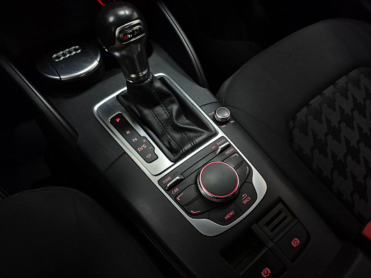 Audi A3 Attraction, 2014 года, пробег 133269 км