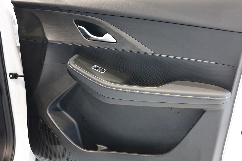 Omoda C5 Ultimate, белый