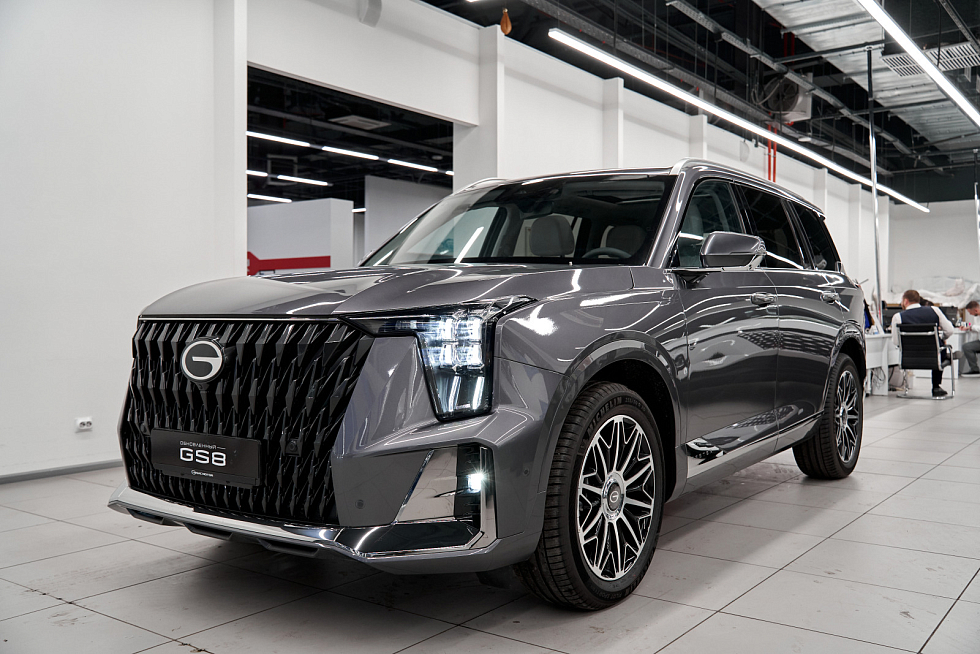 GAC GS8 GL, серебряный