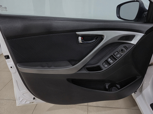 Hyundai Elantra Comfort, 2012 года, пробег 208518 км
