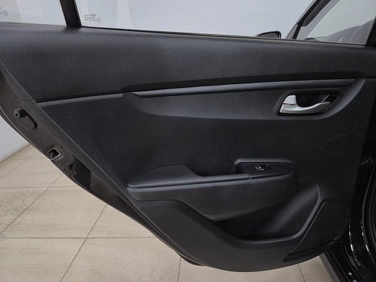 Kia Rio, 2020 года, пробег 80387 км