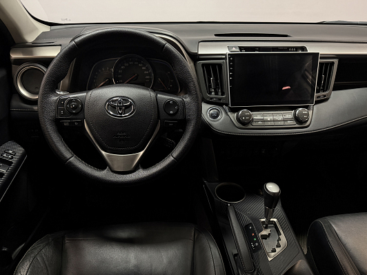 Toyota RAV4, 2014 года, пробег 179000 км