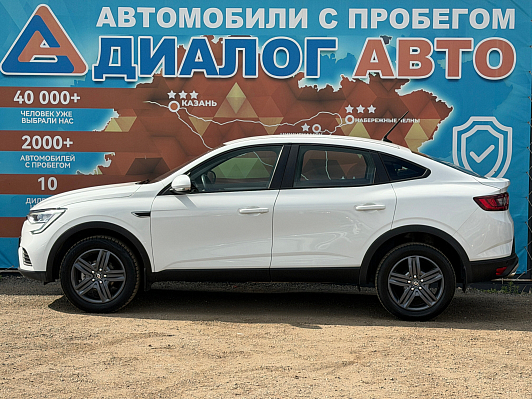 Renault Arkana Style, 2021 года, пробег 117240 км