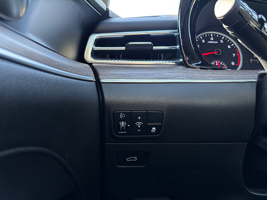 Kia K5 Prestige, 2020 года, пробег 120813 км
