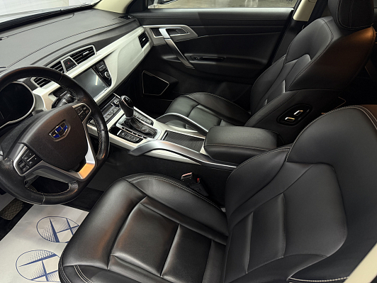 Geely Atlas Luxury, 2021 года, пробег 77825 км