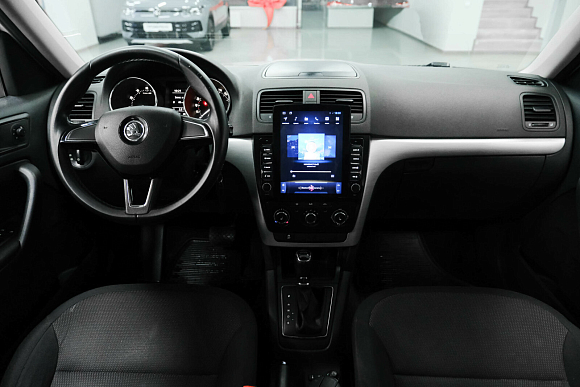 Skoda Yeti, 2014 года, пробег 258772 км