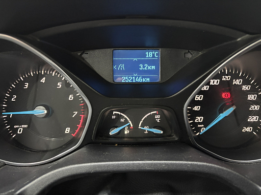 Ford Focus, 2011 года, пробег 252136 км