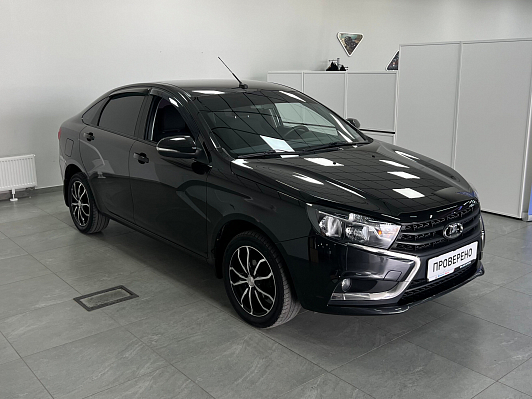 Lada (ВАЗ) Vesta Comfort, 2018 года, пробег 100000 км