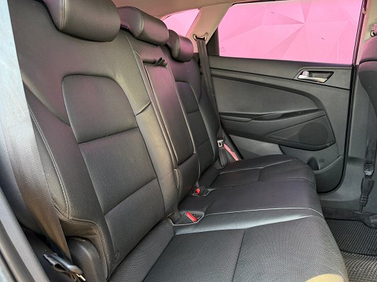 Hyundai Tucson, 2017 года, пробег 278135 км