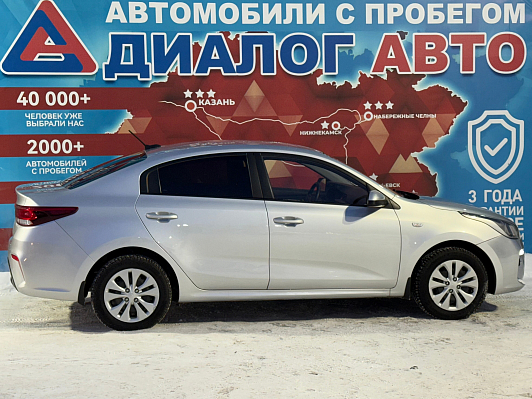 Kia Rio Luxe, 2019 года, пробег 252180 км