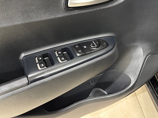 Kia Rio Comfort, 2021 года, пробег 76692 км