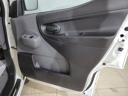 Nissan NV200, 2016 года, пробег 194376 км