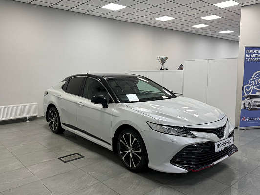 Toyota Camry S-Edition, 2020 года, пробег 80000 км