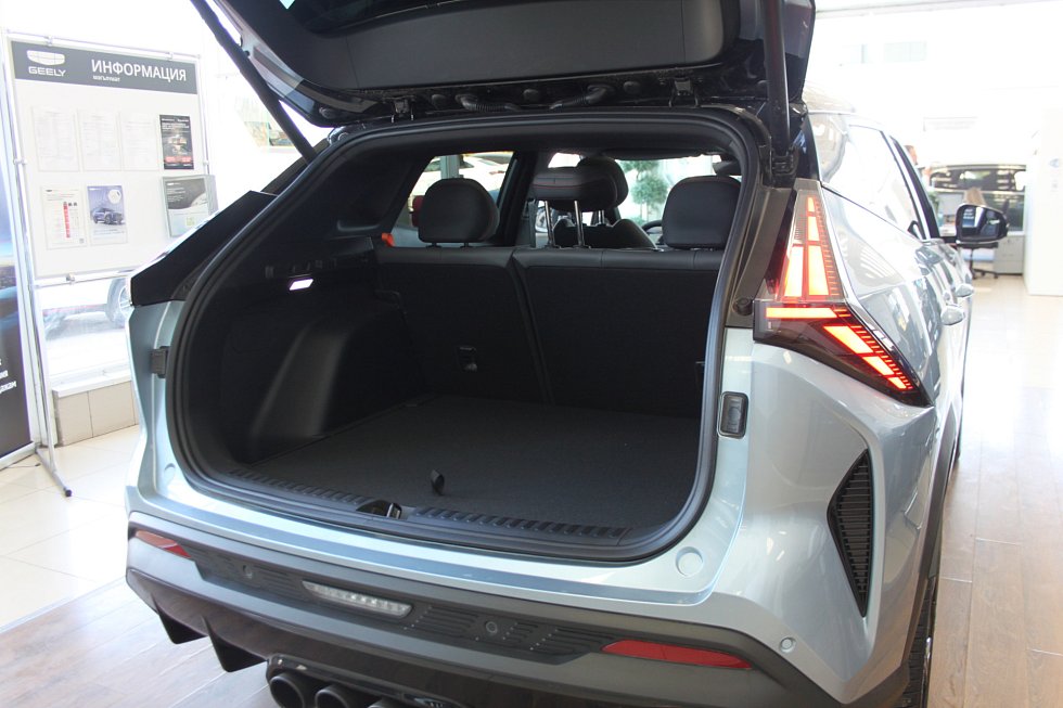 Geely Cityray Люкс, голубой