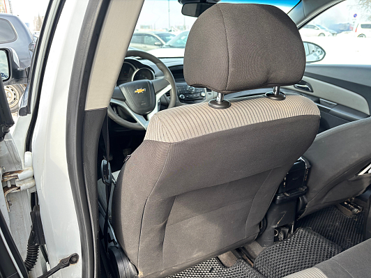 Chevrolet Cruze LS, 2012 года, пробег 299169 км