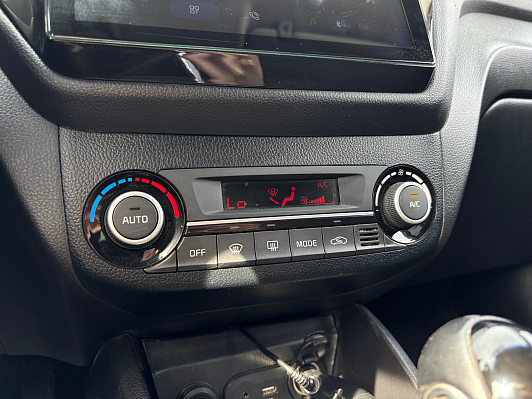 Kia Rio Luxe FCC, 2016 года, пробег 143326 км