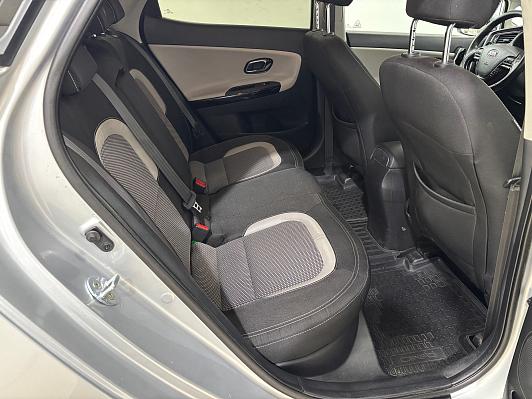Kia Ceed Prestige, 2018 года, пробег 116811 км